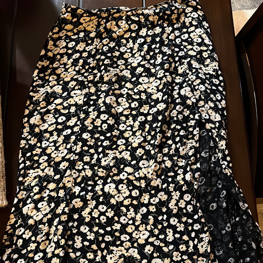 Abercrombie and fitch floral midi skirt with slit